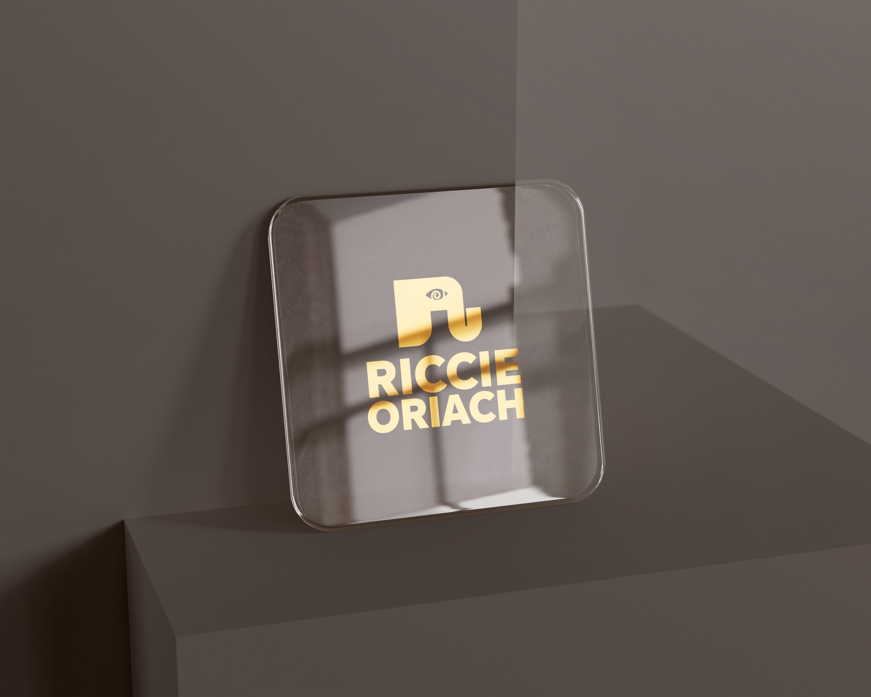Riccie Oriach — 7